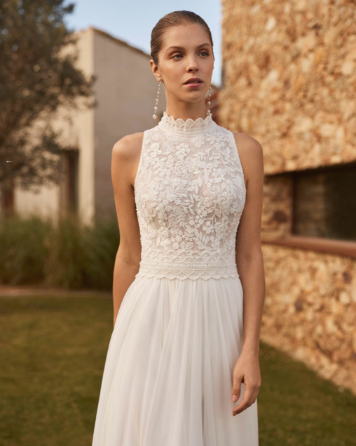 Vestido de novia con escote halter - Aire Barcelona 2026