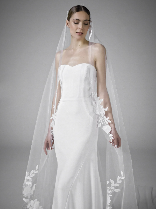 Velo nupcial corto - Pronovias 2026